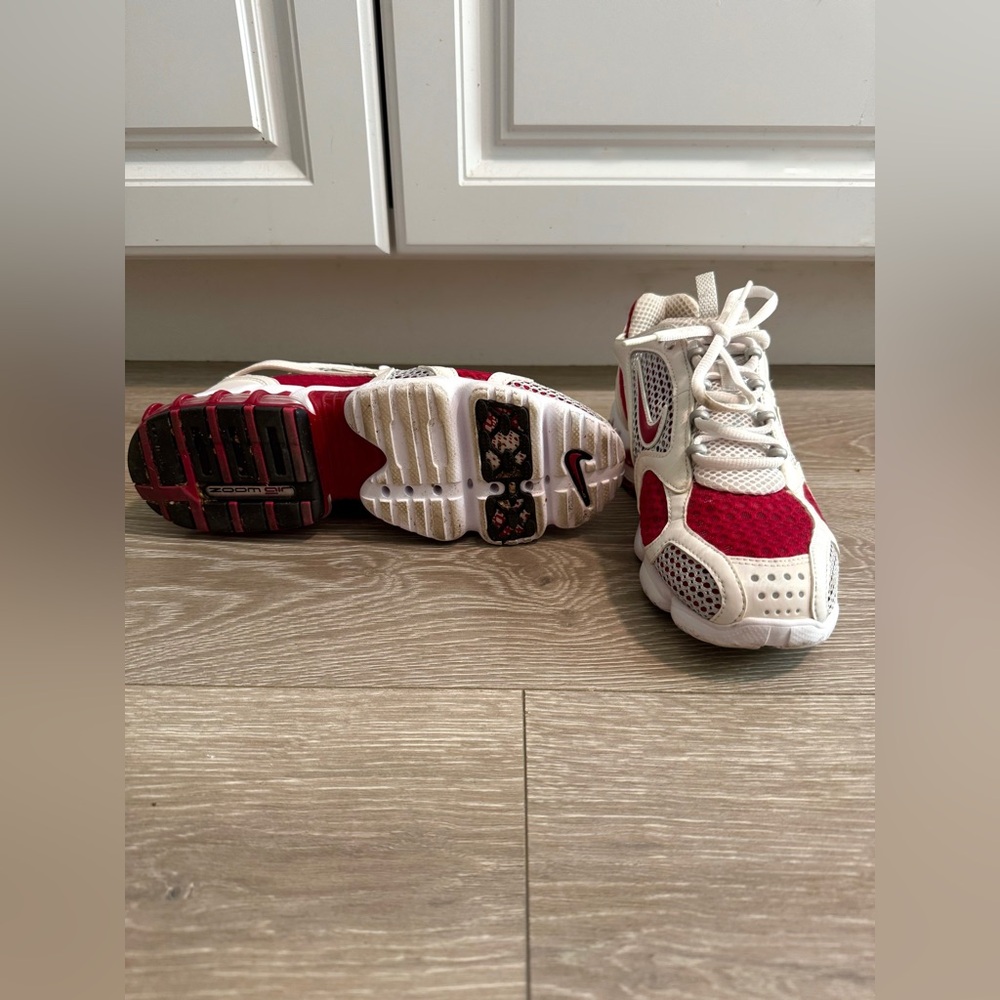 Women’s Zoom Spiridon Cage 2
'Cardinal Red' Size 9 Women/ 7.5 Men - Picture 4 of 6